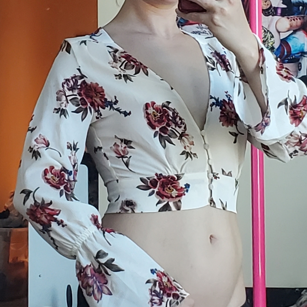 Cropped Floral Top